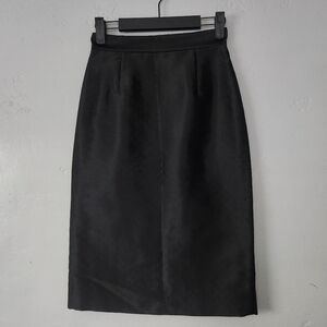 Valentino Roma Italian Wool Silk Blend Black Satin Knee Length Pencil Skirt 38/2